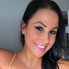 I definitely don't think I could not say thank you. It's almost like a knee  jerk reaction.