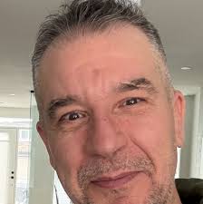 Would love to get the class of 82 together again Steve West Ray Brock Mark  Doughty Darrin Dean Barry Sharp Patricia Pegram Diane Kent? Tracy Baker?  Michelle Pearce Tanya Allen Teresa honor