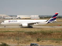 Aercap has one of the largest airbus a350xwb portfolios with a total of seven owned and another 22 on order. Pin On A350xwb