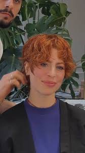 An empowering new look for this stunning redhead begins with a fresh  haircut 💇‍♀️🔥💖