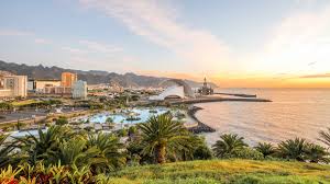 This municipality is primarily composed of three bedroom and two bedroom homes. Santa Cruz Tenerife Carnival Activities Getyourguide