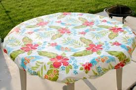 Outdoor Tablecloth Hack Make And Takes Outdoor Tablecloth Picnic Table Covers Table Cloth