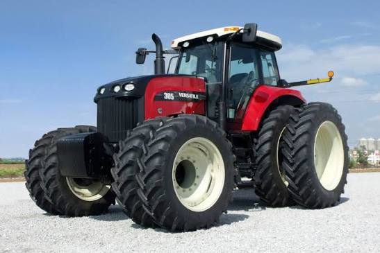 Buhler Versatile 305 Tractor