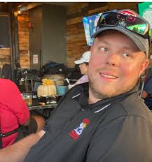 Beach day 🏝😎 @vref_84 @clay.guess