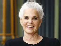 I would like to nominate aunty Mella😘A lady who is aging like fine wine🥂  and oozes style and confidence👌