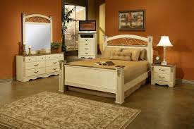 Oak Queen Bedroom Set At Famsa Us Easy Credit Famsa Online Catalog Furniture Bedroom Sets Bedroom Panel