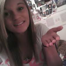 Adrianna Holland (@HollandAdrianna)