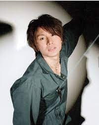 少し若い安田章大 安田章大 かわいい キス 男 ビューティーフォト
