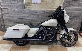 2023 Harley-Davidson® Street Glide® ST White Sand Pearl | Doc's  Harley-Davidson®