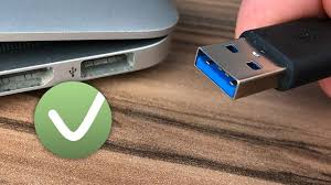 Universal serial bus (usb) is an industry standard that establishes specifications for cables and connectors and protocols for connection, communication and power supply (interfacing). Usb Stick Immer Richtig Einstecken Mit Diesem Trick Klappt Es Garantiert Chip