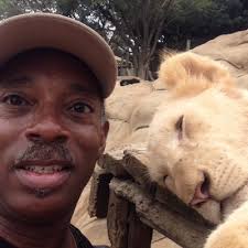 Leigh Torrence Sr (@Big_Leigh)