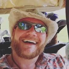 Corey Becker 🛐 (@corey_becker)