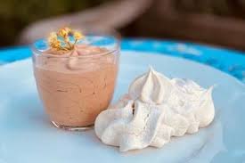 Confiture De Pommes De Terre Et Cerises Confites D Elise Julie Andrieu En 2020 Mousse Au Chocolat Recette De Julie Fondue Au Chocolat