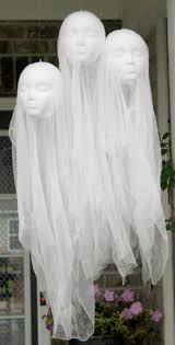 Diy Floating Head Hanging Ghosts Easy Diy Halloween Decorations Halloween Hacks Creative Halloween Decorations