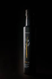 Epingle Par Olive Secret Sur Bouteilles En 2020 Huile D Olive Bouteille