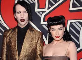 The official page of dita von teese •join my instagram close friends teese.us/soclose. Dita Von Teese Addresses Abuse Claims Against Ex Marilyn Manson E Online Deutschland