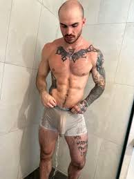 Come see the rest 😏 · Reddxxx | the NSFW browser