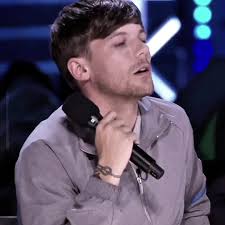 x factor judge Louis>>>