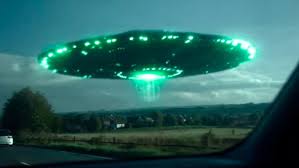 UFO Sightings in Unexpected Places That Still Disturb Experts! - YouTube