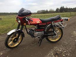 Du kan se billeder under min øverste puch monza juvel. Puch Monza Juvel 4x 1979 Puch Monza Juvel 4 X Model