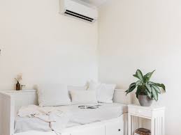 A remote ensures easy operation from across the room. Use Your Air Conditioner More Effectively