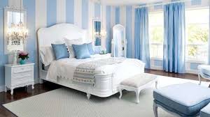 I removed the tape when the paint was still wet, it slid right off with no required touchups, hallelujah. 18 Fancy Bedrooms With Striped Accent Walls