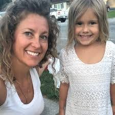 Tegan Smith's Instagram, Twitter & Facebook