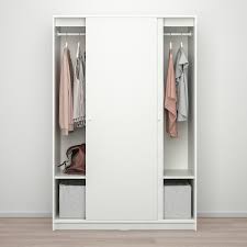 5 verstellbare regale und 5 kleiderstangen. Kleppstad Kleiderschrank Mit Schiebeturen Weiss 117x176 Cm Ikea Deutschland