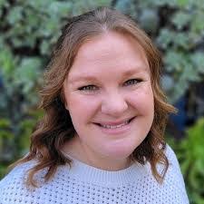 Alexandra Morley's Instagram, Twitter & Facebook