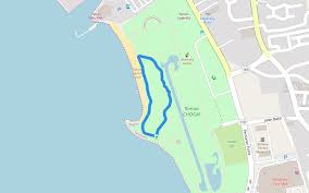 Blessed with white sands and crystal clear water, the pulau langkawi is the largest, while the others appear to be mere dots in the emerald green ocean when viewed from the air. Legendarer Strandpark Wander Und Laufweg Pulau Langkawi Perlis Malaysia Pacer