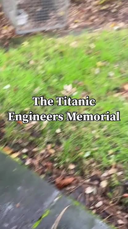 Titanic Memorial to the Crew Who Kept Power On