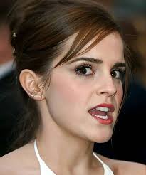 Hello Fans,😘 If you're a true fan of mine can I get a big YESS!! I love  you All ❤️ #NataliePortman