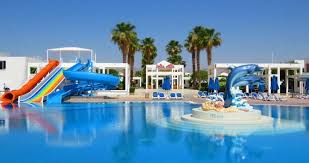 يتمتع viking club sharm بموقع جيد في شرم الشيخ، ويوفر غرفاً مكيّفة مع مواقف خاصة للسيارات مجاناً وخدمة الغرف، كما يبعد مكان الإقامة مسافة 1.1 كم من شاطئ. Ù…Ø§Ø±ÙŠØªÙŠÙ… Ø¬ÙˆÙ„Ù‰ ÙÙŠÙ„ Ø®Ù„ÙŠØ¬ Ù†Ø¹Ù…Ø© Ø­Ø¬Ø² ÙÙ†Ø§Ø¯Ù‚ Ø´Ø±Ù… Ø§Ù„Ø´ÙŠØ®
