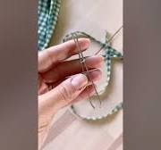 ¿Conoces esta herramienta para pasar elásticos y cordones? 🤔🔧 #sewingtips  #sewing #diy
