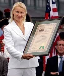 The wta says 1998 wimbledon champion novotna has died at the age of 49. Former Wimbledon Champion Jana Novotna Dies At 49 Sports Chinadaily Com Cn