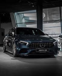 Afbeelding Kan Het Volgende Bevatten Auto En Buiten Mercedes Amg Mercedes Car Mercedes Benz Wallpaper
