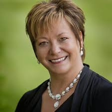 Becky Benedict (@BeckyBReMax)