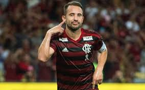 Flamengo série a league level: Comemoracao De Everton Ribeiro Cai Nas Gracas Da Torcida Do Flamengo