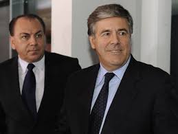 This name and the town should be specified in the beneficiary data on invoices and forms. Wechsel Zur Ubs Warum Axel Weber Die Deutsche Bank Versetzte Der Spiegel