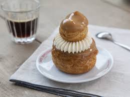 Religieuse Au Cafe Dessert Delicieux Desserts Tarte Tropezienne