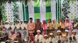 Maybe you would like to learn more about one of these? Satri Tk Tpa Iqro Gelar Khataman Alquran Alifa Terbaik Pertama Banjarmasin Post