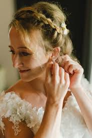 Beach wedding in ThailandAnne