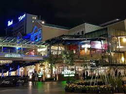 Otelin konumu the royale bintang the curve, petaling jaya (mutiara damansara) konaklamanızda, kidzania ve curve alışveriş merkezi ile birkaç dakika mesafede misafirlerimize hizmet vermektedir. The Curve Latest Mall To Report Covid 19 Case