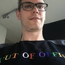 Shelly Uni Plus... does anyone have an idea how I can reset the counter  regularly (hourly)? I have a rain gauge that counts the rocker.  Unfortunately, at the moment I only get