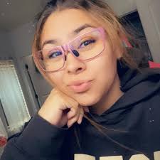 Is anyone finding this research at poke stop or is this another thing not  working in this disappointing event ?