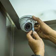 When selecting an alarm system for your home or business you have two choices: Best Diy Home Security Systems 2021 This Old House