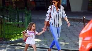 La actriz y el cantante argentinos adoptaban al recién nacido martín y desde ese momento el. Las Hijas De Macri Y Fito Paez Van Al Mismo Colegio La Gaceta Salta