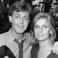 Linda Eastman meets Paul McCartney