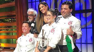 Masterchef latino va a ser una versión muy especial, ya que la cultura hispana, la comida. Lauren Arboleda Se Corona Como La Ganadora De La Segunda Temporada De Masterchef Latino La Familia De Broward