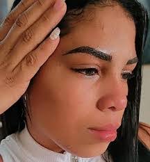 Iris Aguilera's Instagram, Twitter & Facebook